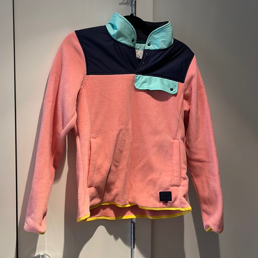 Herschel fleece pull over. Size small.